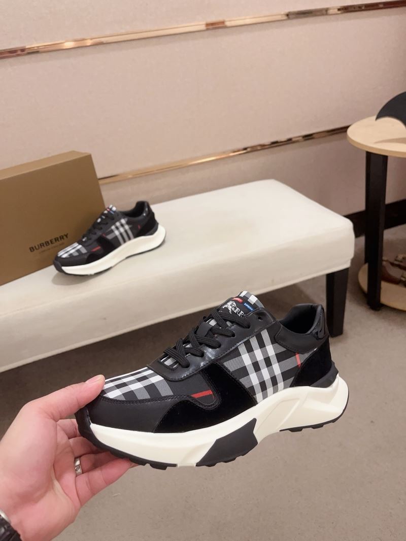 Burberry Low Shoes